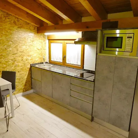 Charming Cabin With Fireplace In 38 M² Σπίτι διακοπών Tubilla del Lago